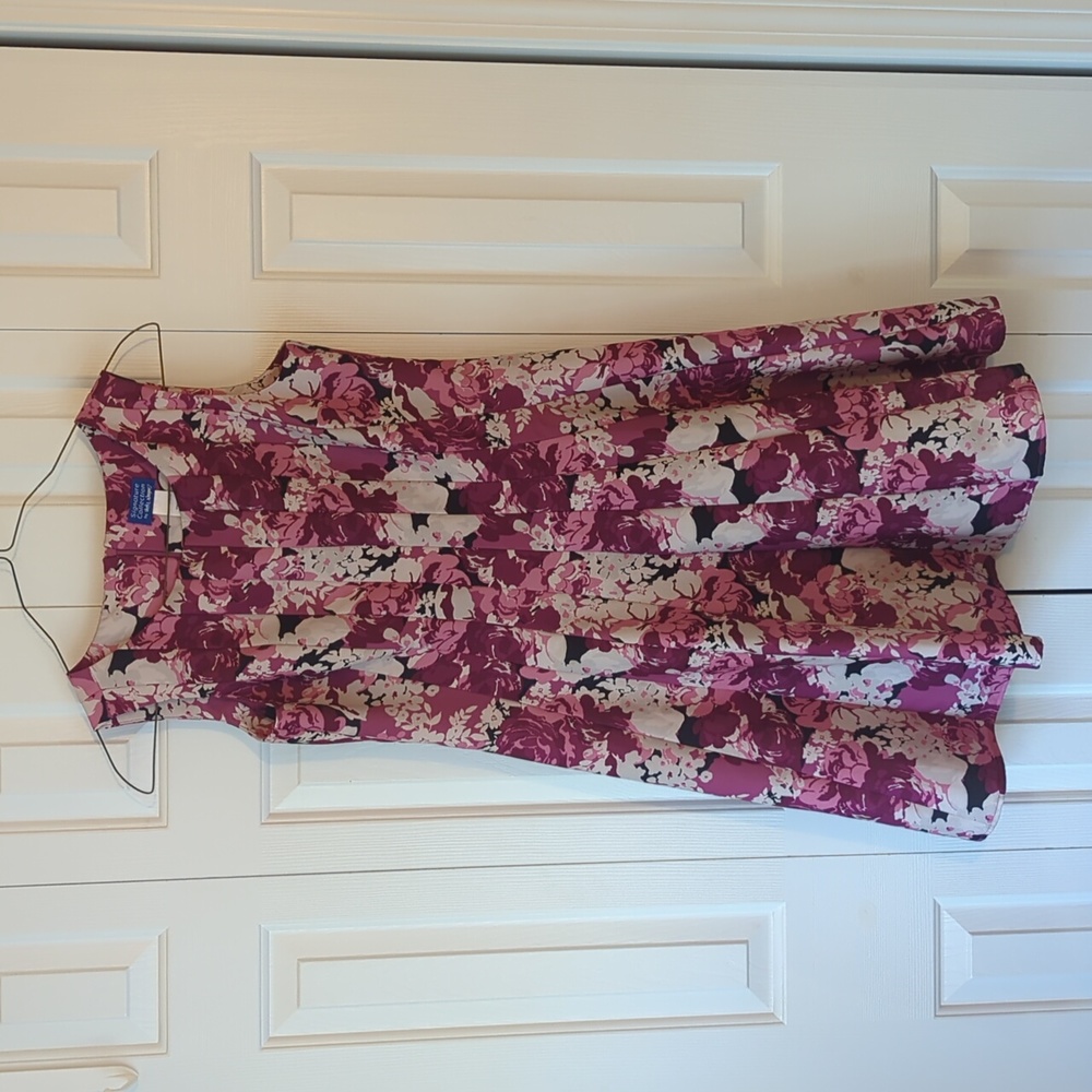Floral dress, Signature Collection by Vicki Wayne